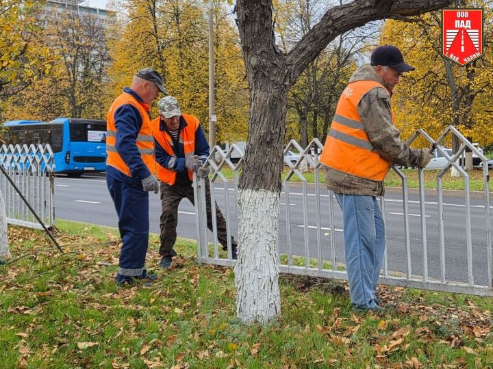 В Челнах восстановили ограждение на проспекте Мира после массового ДТП
