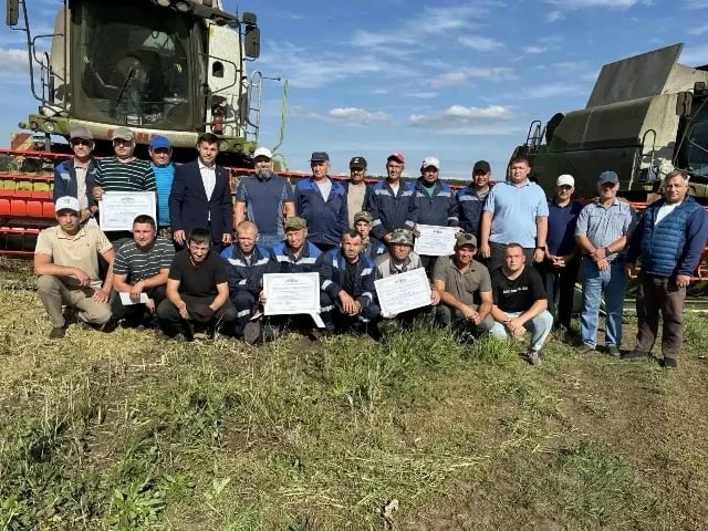 В Аксубаевском районе поздравили аграриев с завершением уборочной кампании