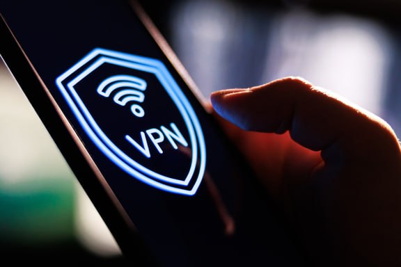 Минцифры обсуждает блокировку VPN с помощью нейросетей