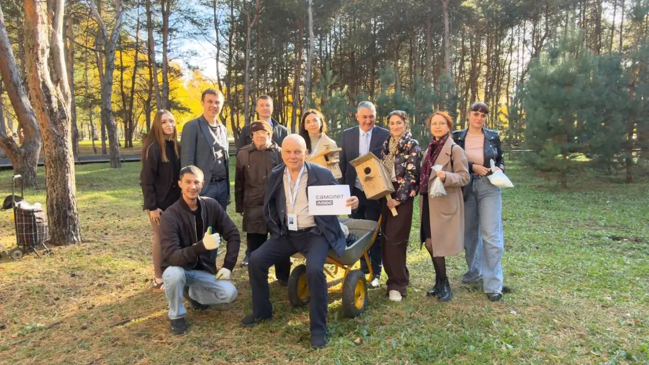 В парке «Семья» установили 13 домиков для белок