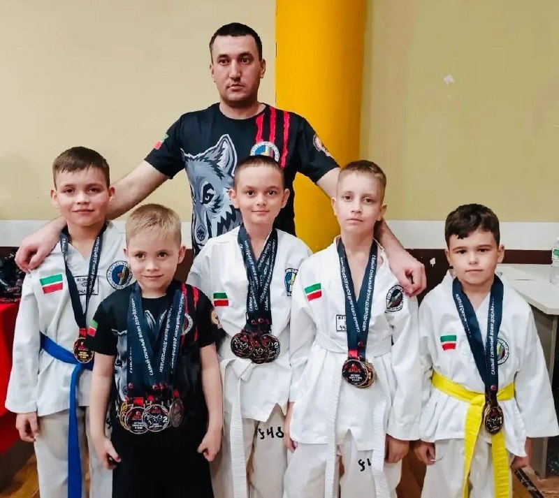 25 медалей привезли спортсмены «ТАРХАНА» с турнира в Набережных Челнах