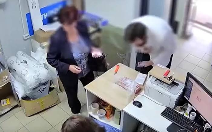 Украла вибраторы, ночник «Любимой маме» и косметику, а в итоге получила четыре года колонии