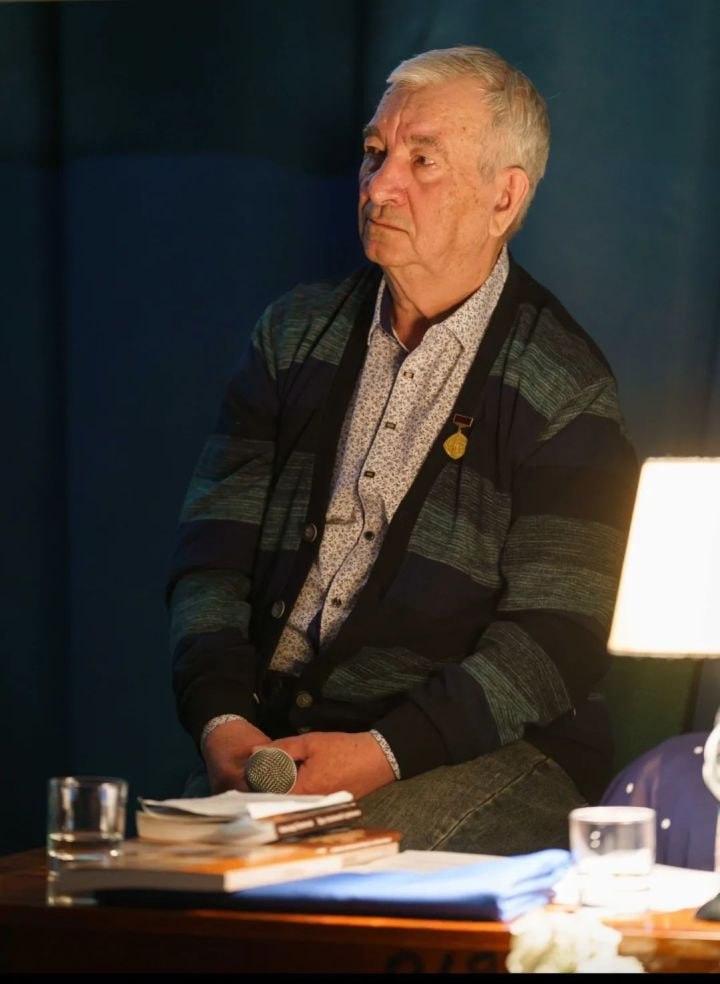 В Челнах умер автор песен о городе Александр Околеснов