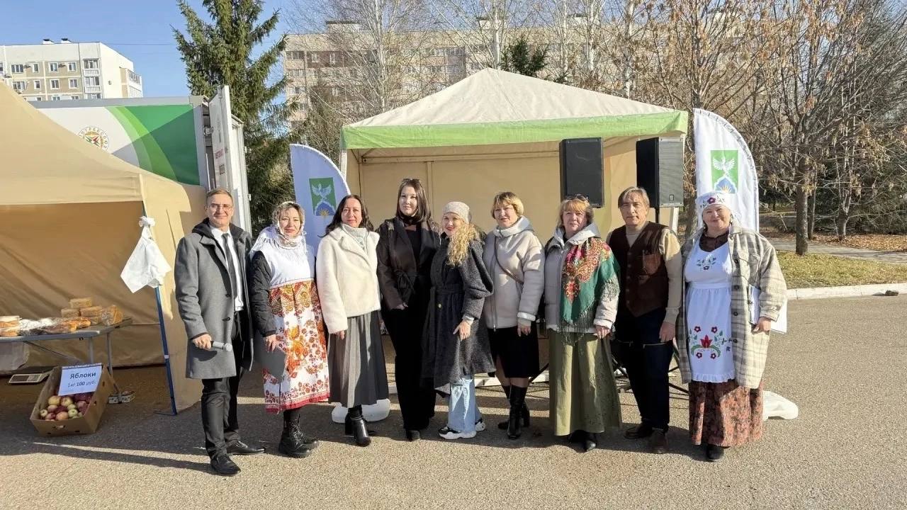 Артисты из района превратили ярмарку в Нижнекамске в музыкальный праздник