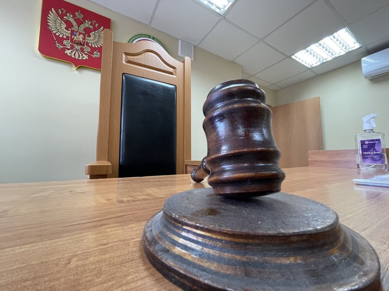 У пенсионера из Челнов похитили 8,5 млн рублей — прокуратура взыскала деньги с дроппера