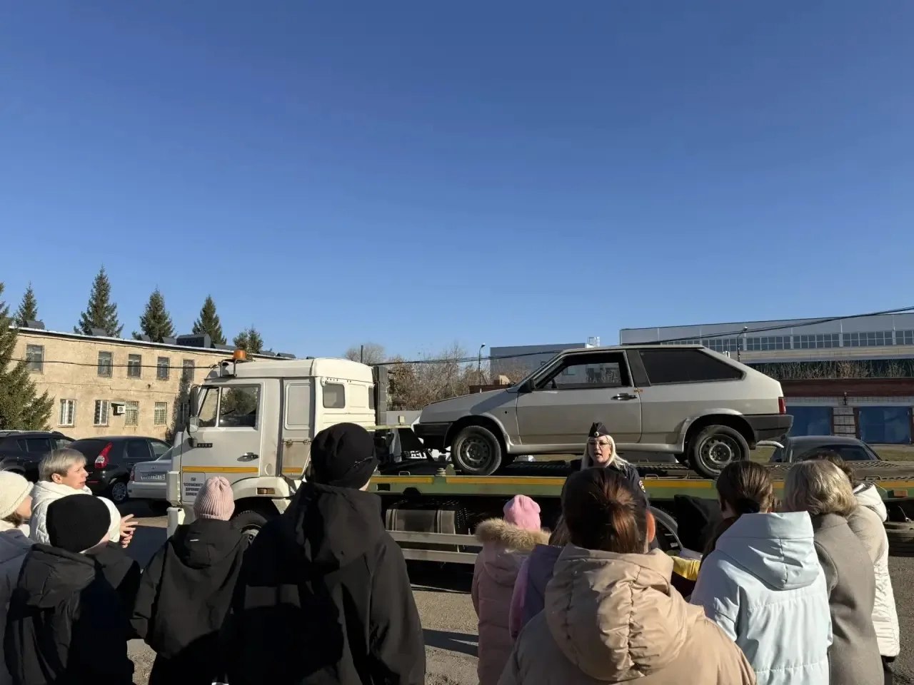 В Бугульме юные инспекторы движения побывали за кулисами Госавтоинспекции