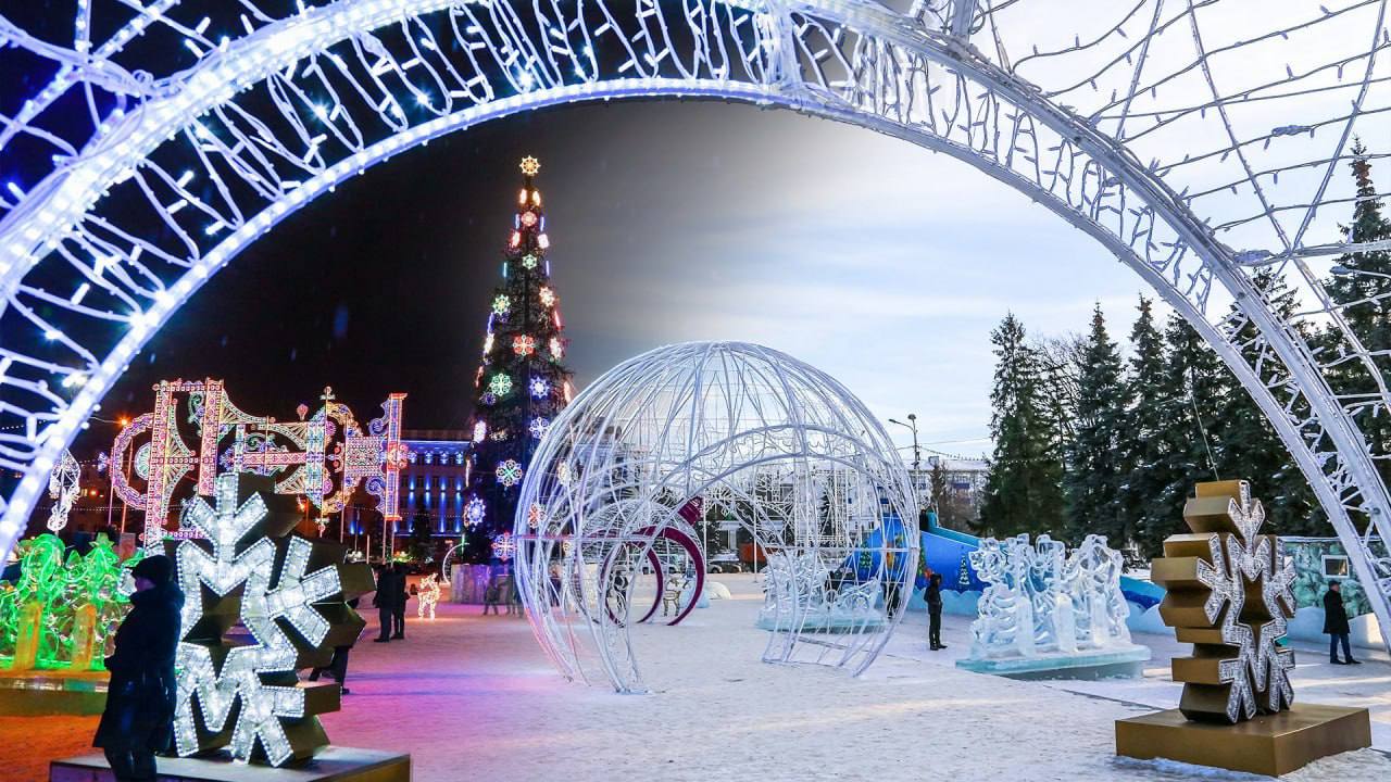 36 миллионов на Новый год в Уфе! И это с прошлогодними украшениями